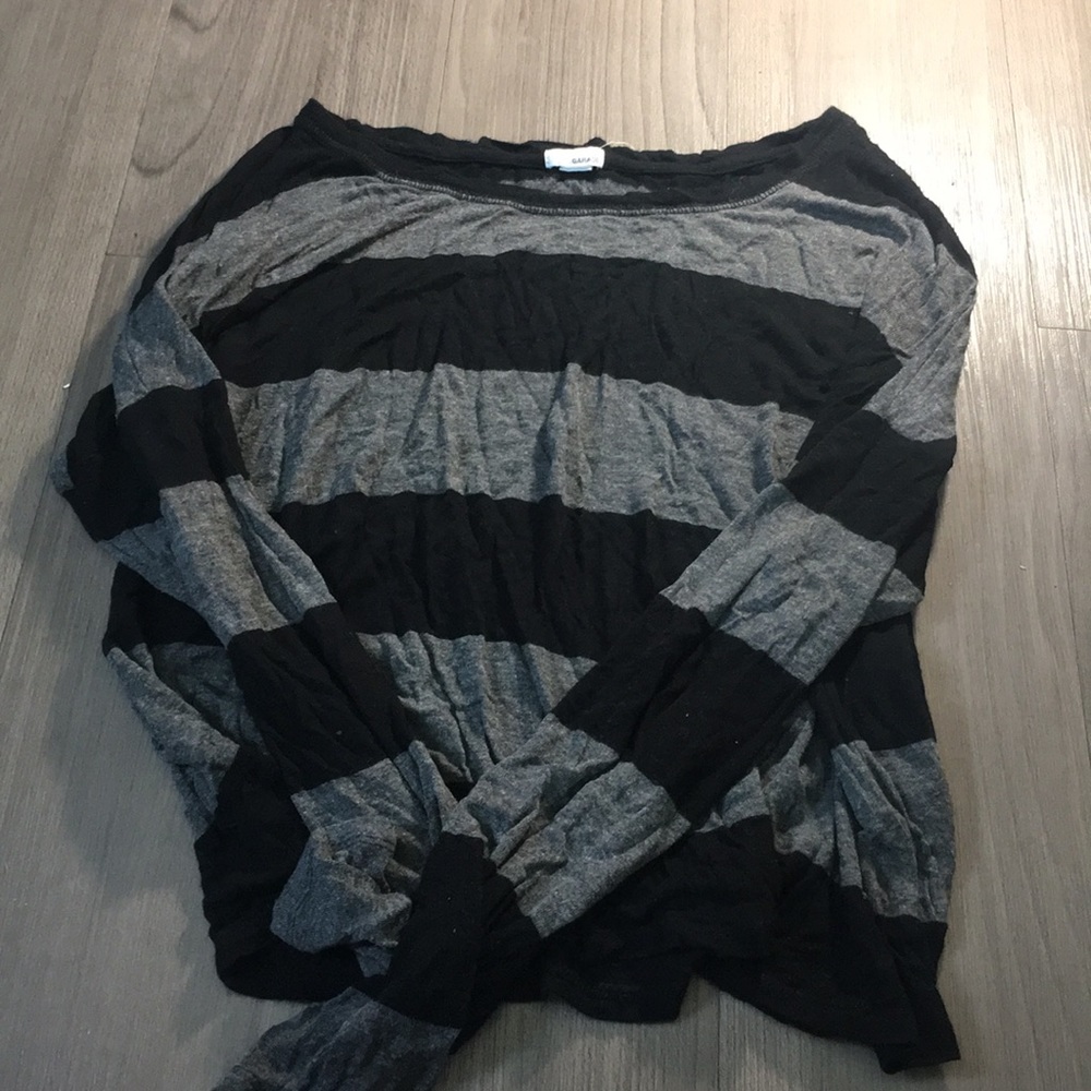 black and gray striped long sleeve shirt